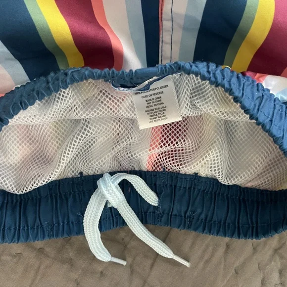 Rugged (Ruffle) Butts Sunset Stripe Swim Shorts Trunks Bathing Suit Size 5 Boys’ - Picture 6 of 6